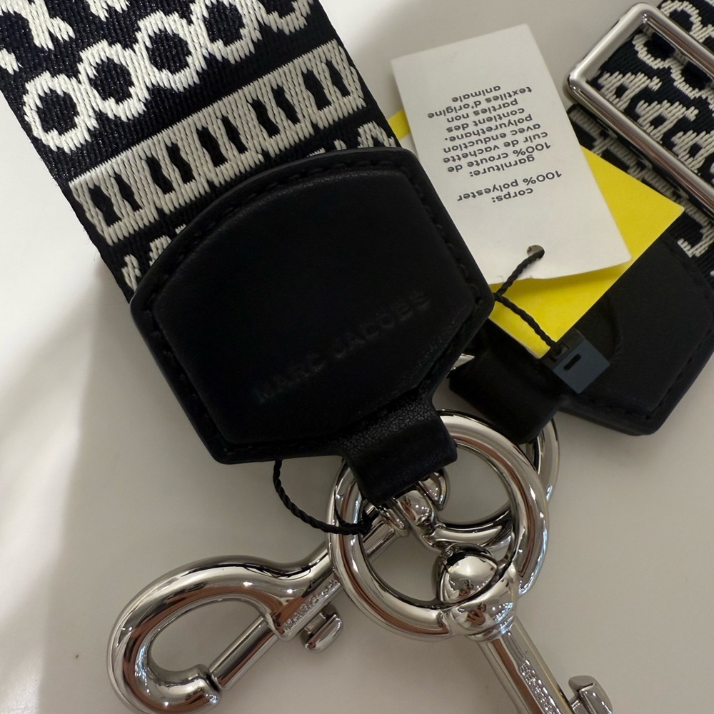 NWT Marc Jacobs crossbody strap - Picture 4 of 4